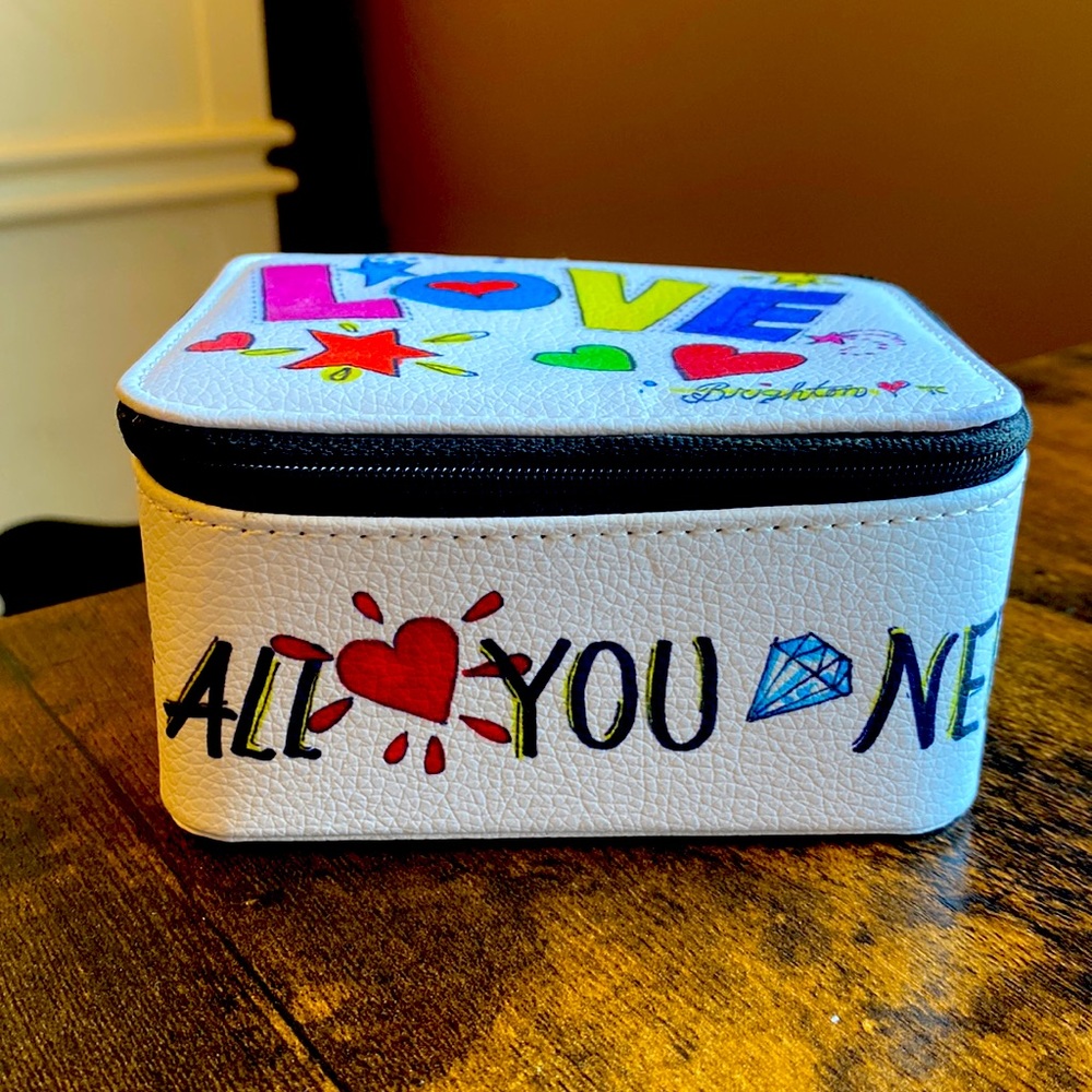 Brighton small travel jewelry box/jewelry case. New condition!